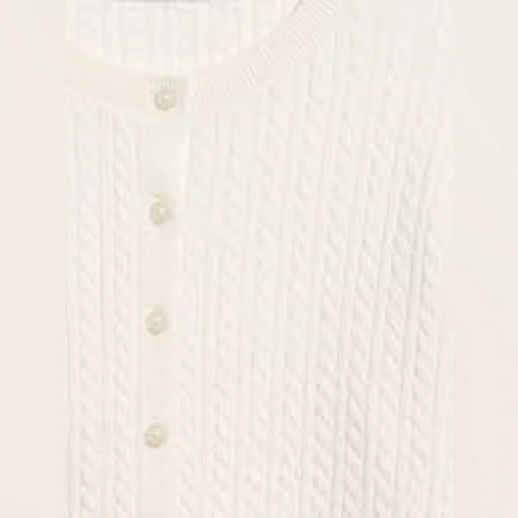 Old Navy So Soft Cable Knit Cropped Cardigan Sweater NWT L - Picture 3 of 3